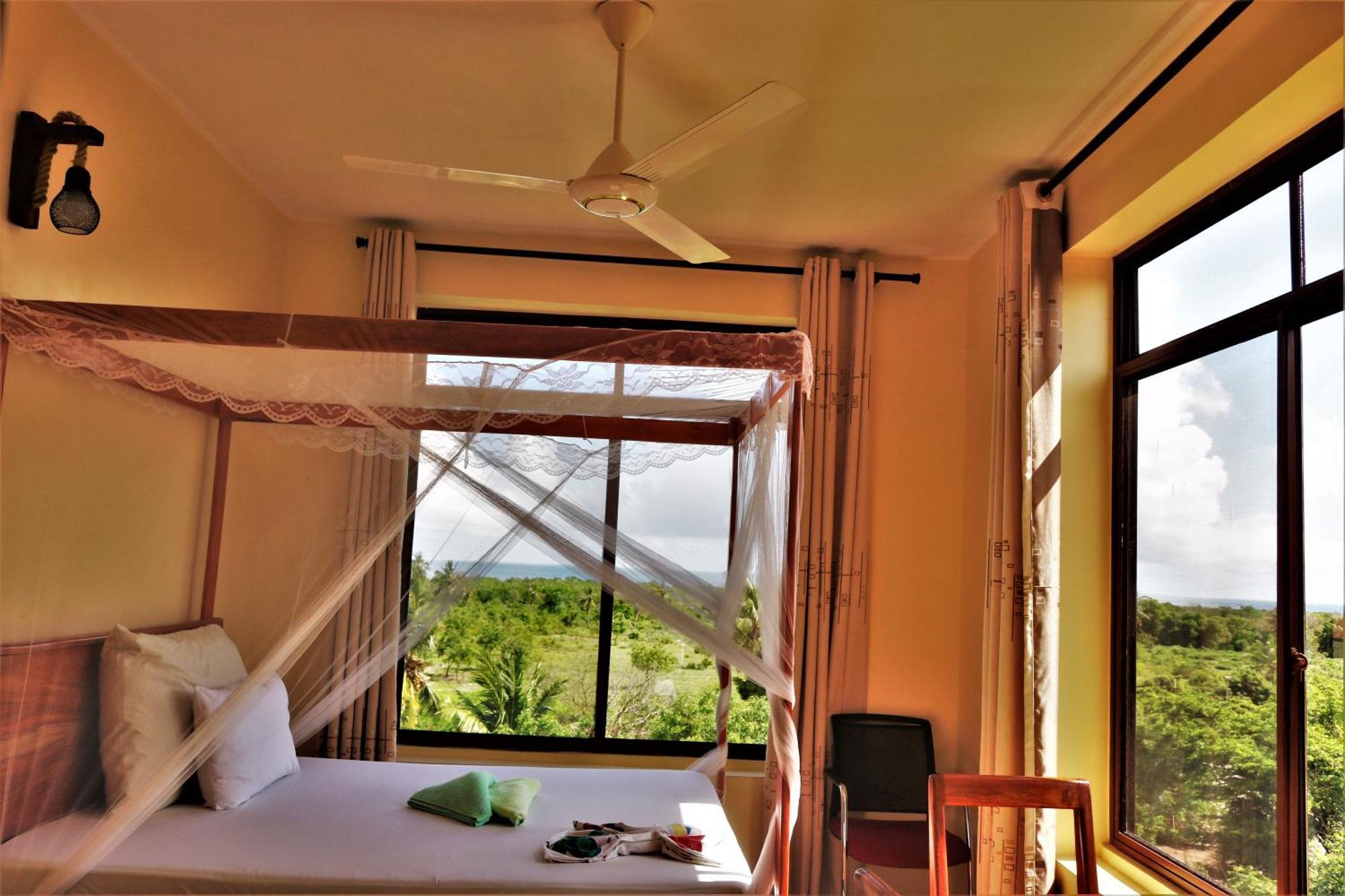 Mikoko Beach & Cottages Bagamoyo Bagian luar foto